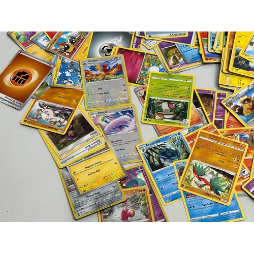 665 - A large collection of Pokémon cards.