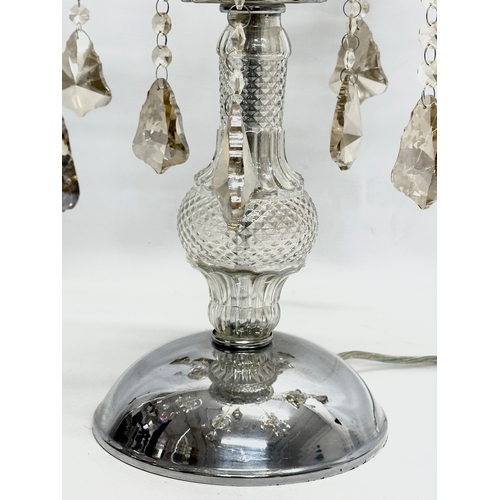 354 - A large vintage crystal and glass centrepiece table lamp. 61x81cm