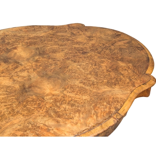 850 - A Victorian Burr Elm tilt top pedestal breakfast table / dining table on Cabriole legs. Circa 1860-1... 