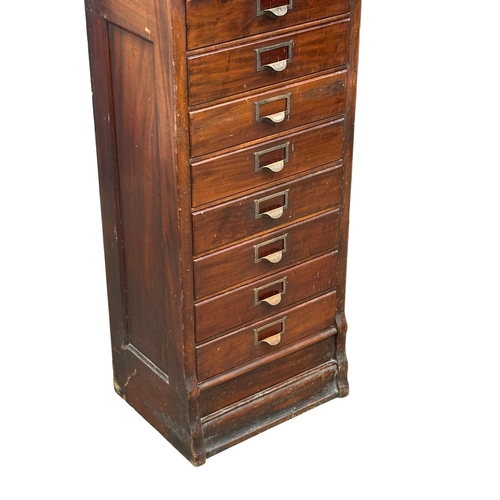 802 - A tall Early 20th Century Globe Wernicke multi-drawer mahogany filing cabinet/multi-drawer chest. Ci... 