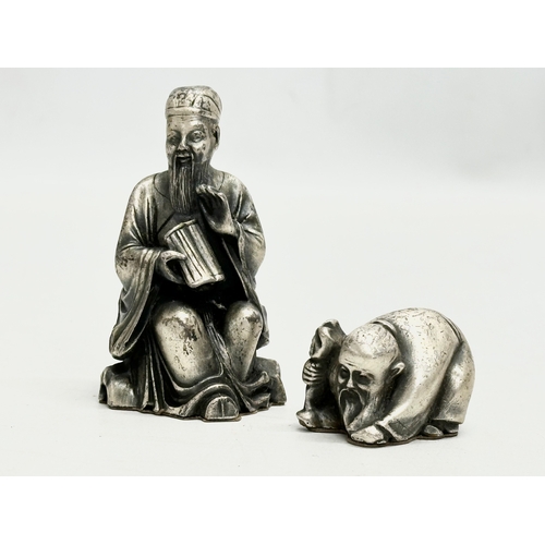 300C - 2 miniature Chinese figures. 8cm. 3.5cm