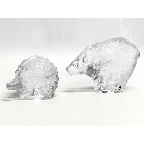 506 - Swedish glass animals. A Mid Century glass polar bear and hedgehog by Pukeberg. Sweden, 1970’s. 13x9... 