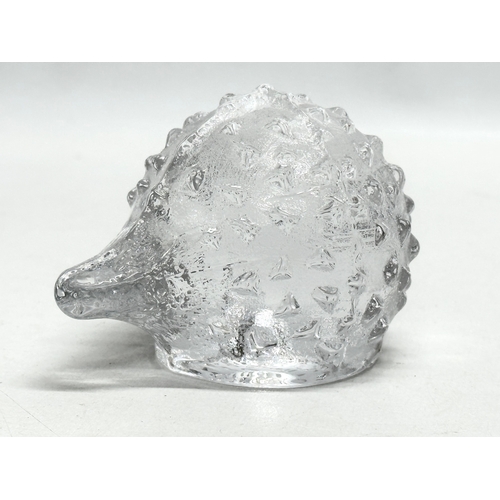 506 - Swedish glass animals. A Mid Century glass polar bear and hedgehog by Pukeberg. Sweden, 1970’s. 13x9... 