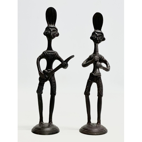 525 - A pair of African brass musicians. Bronzed. 30cm