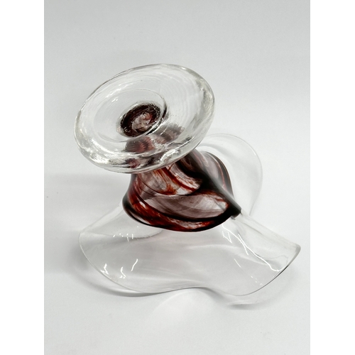 528 - Adrian Sankey. A Late 20th Century art glass vase by Adrian Sankey Glass. 11x11x11.5cm