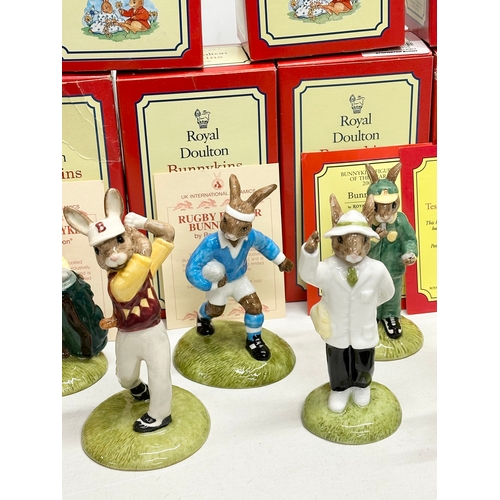 898 - 15 Royal Doulton Bunnykins. Sports related. Limited Edition Ice Hockey Bunnykins x2. Limited Edition... 