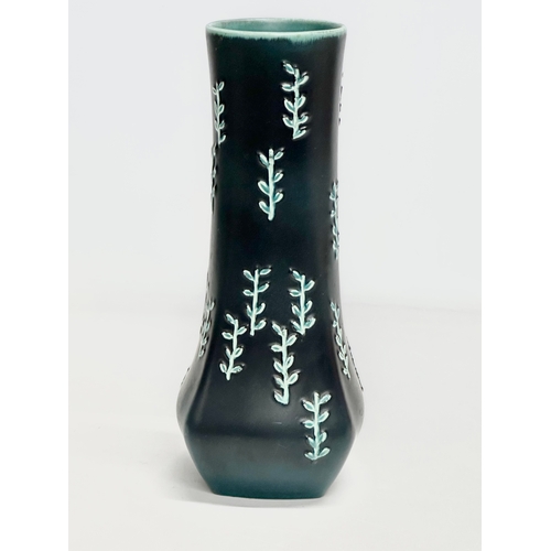 103 - Kathi Urbach. A 1950’s Mid Century vase designed by Kathi Urbach for Beswick Pottery. 28cm