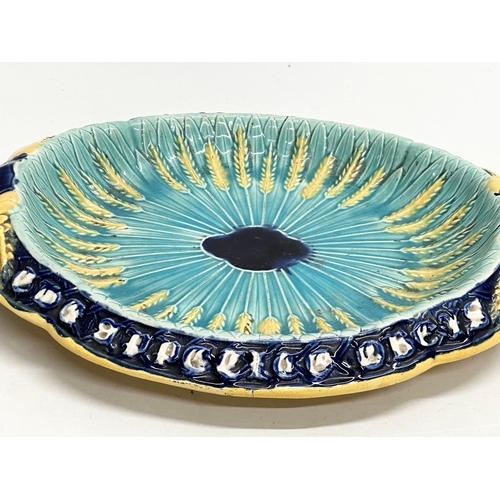 206 - A Late 19th Century Majolica bread plate. Where Reason Rules, The Appetite Obeys. 33x26cm.