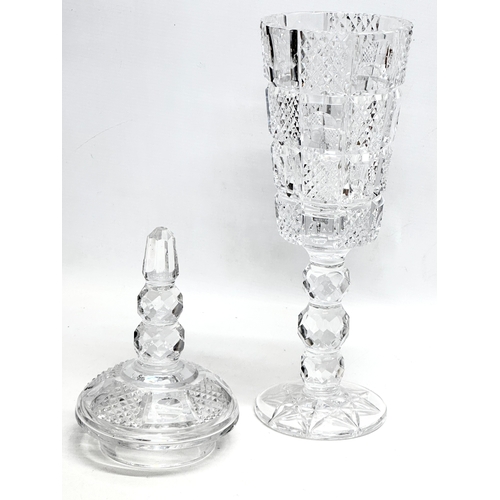 682 - A large Tyrone Crystal centrepiece goblet jar with cover. 50cm