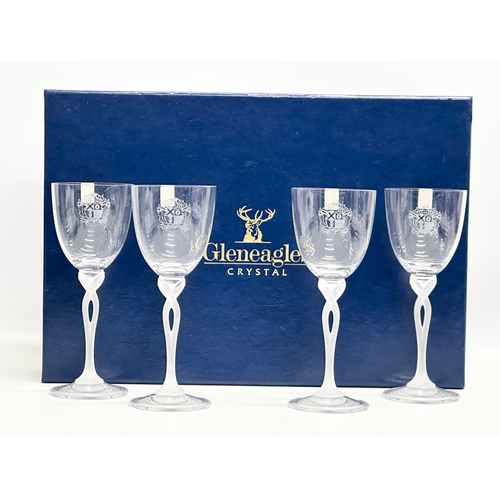 911 - A set of 4 Gleneagles Crystal wine glasses with frosted glass stems. With box. 19cm.