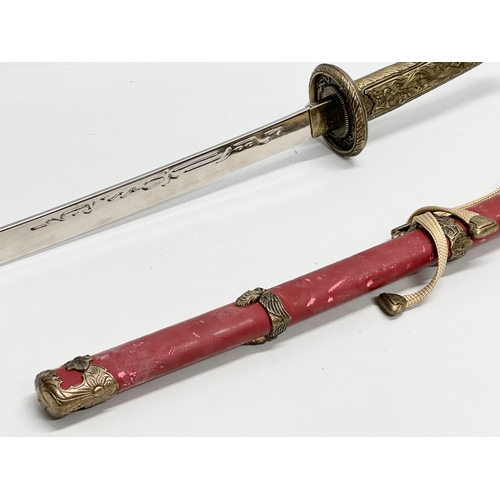 636 - A good quality Japanese Samurai style sword. 72cm