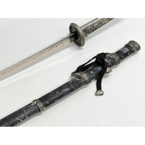 637 - A good quality Japanese Samurai style sword. 72cm