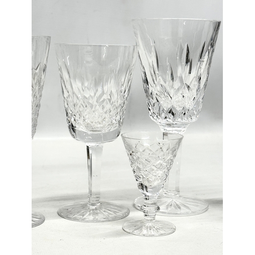 667 - Waterford Crystal. 9 pieces of Irish crystal by Waterford. Waterford Lismore, Colleen etc. wine glas... 