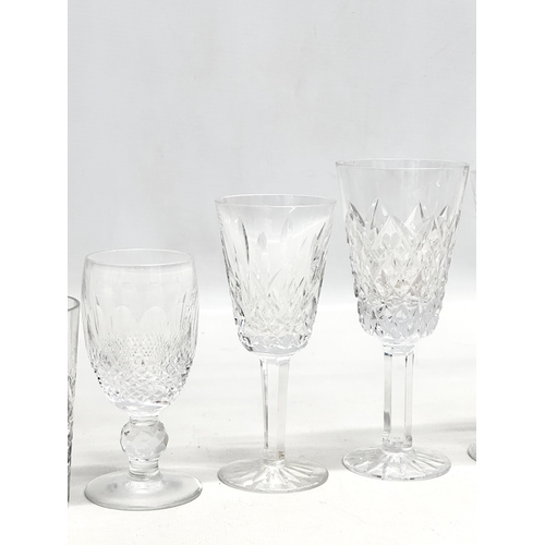 667 - Waterford Crystal. 9 pieces of Irish crystal by Waterford. Waterford Lismore, Colleen etc. wine glas... 