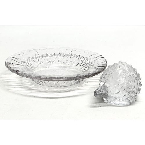 786 - Two pieces of Swedish Mid Century frosted glass by Pukeberg. Bowl and hedgehog. 19cm.