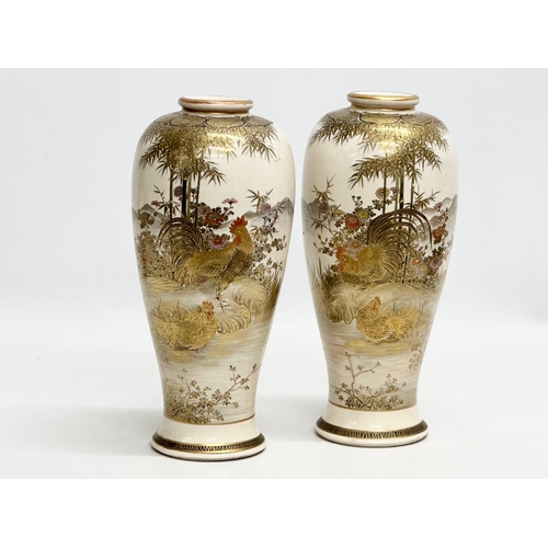 153 - A pair of signed Japanese hand painted vase. By Satsuma. Late Meiji/Early Taisho Period. Early 20th ... 