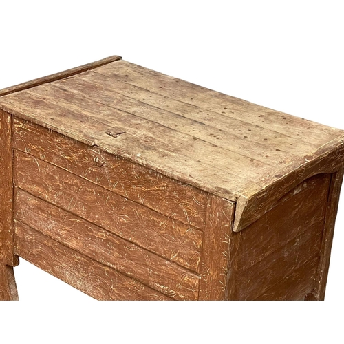 406 - A late 19th century Hungarian meal chest with original paintwork. Circa 1880. 100x61x77cm(1)