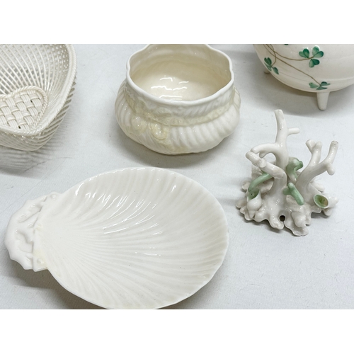 952 - A collection of Belleek Pottery. 1st, 2nd, 3rd period.