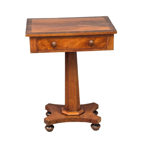 220 - A William IV inlaid mahogany pedestal side table with drawer. Circa 1830-1837. 58x44x73cm. 8