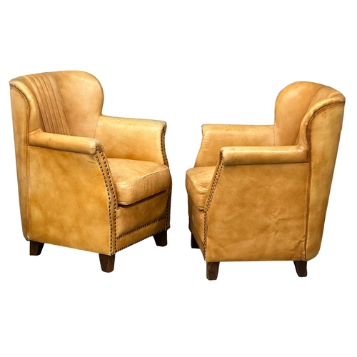 3 - A pair of good quality Art Deco style leather club chairs/armchairs. 74x70x89cm. 1