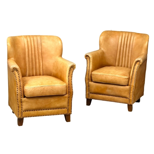 3 - A pair of good quality Art Deco style leather club chairs/armchairs. 74x70x89cm. 1