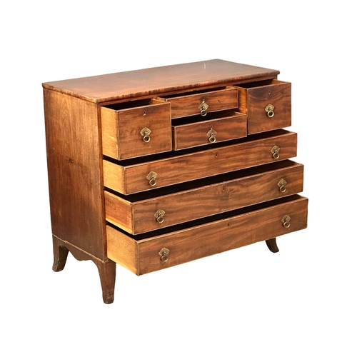 540 - An Early 19th Century Regency mahogany, oak lined chest of drawers, on splayed bracket feet. Circa 1... 