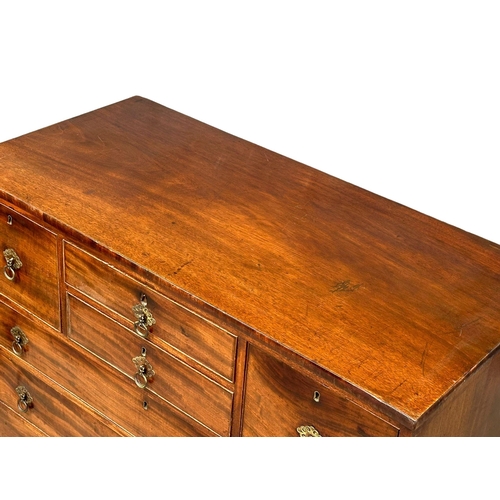 540 - An Early 19th Century Regency mahogany, oak lined chest of drawers, on splayed bracket feet. Circa 1... 