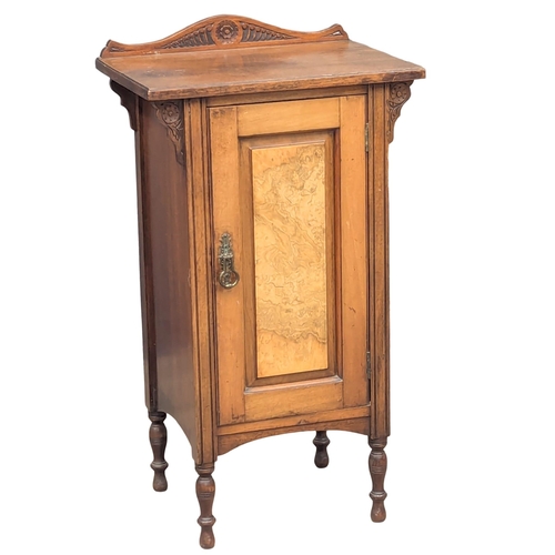 584 - A Late 19th Century Victorian Burr Walnut and Walnut bedside cabinet. 51x37x93cm (1)