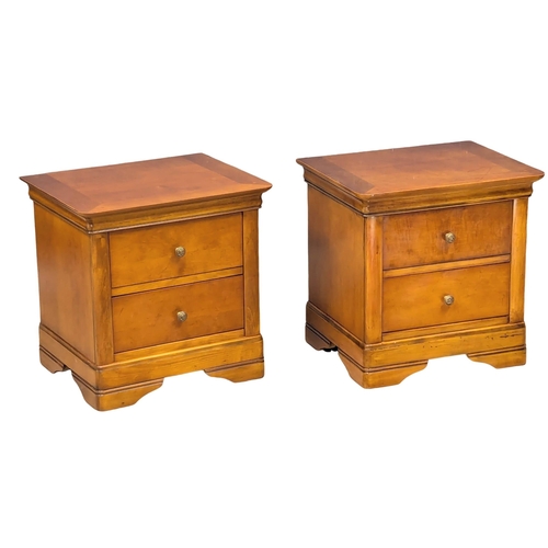 654A - A pair of 19th Century style bedsides with 2 drawers. 58.5x49x59cm (5)