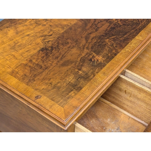 950 - A 1930s-1950s walnut side table / writing table on Cabriole legs. 106x50x76.5cm. 6