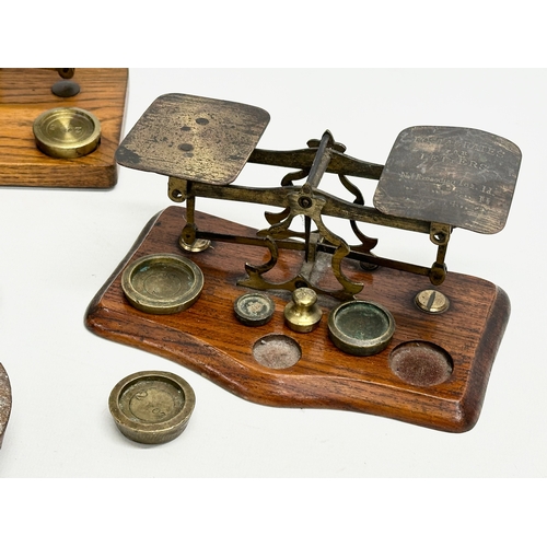 519 - Two Late 19th Century postal scales with weights.