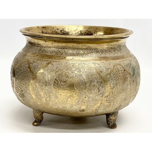 263 - A Late 19th Century Burmese brass jardiniere. 19x13.5cm.