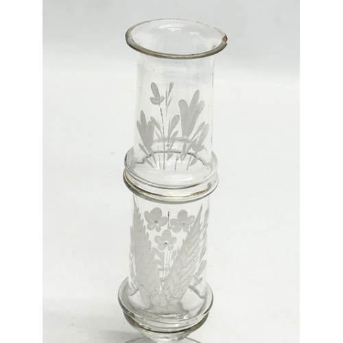 246 - 2 pieces of Victorian glassware. A Late 19th Century Mary Gregory jar with lid, together with a hand... 