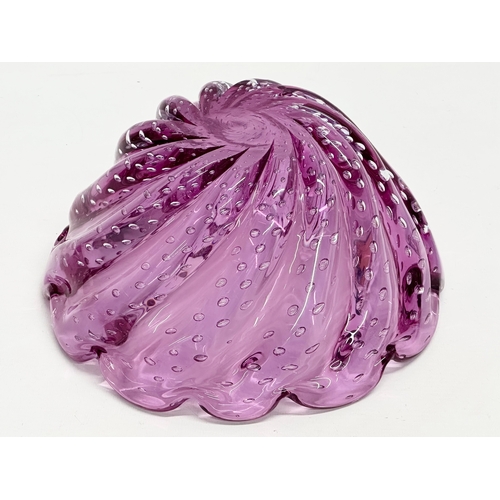 249 - Archimede Seguso. A Late 20th Century Murano glass, bullicante fruit bowl. 24.5x11.5cm.