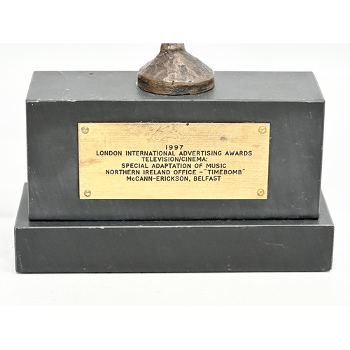 178 - A large bronze presentation trophy. 1997 London International Advertising Awards. Television/Cinema.... 