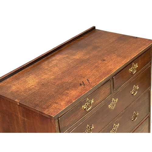 128 - A Late 18th Century George III oak chest of drawers. Circa 1780-1790. 102x50x92cm (1)