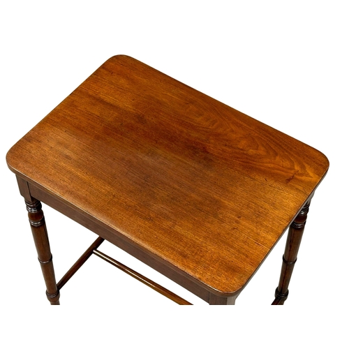 201 - A George IV mahogany side table on turned tapering legs. Circa 1820. 53x38x67cm (1)