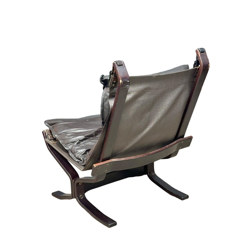 119 - Sigurd Ressell. A 1970’s Norwegian Mid Century leather lounge chair. Designed by Sigurd Ressell for ... 