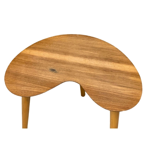 200A - A 1960’s Mid Century teak “Kidney” side table. Boomerang lamp table. 59x35x40cm