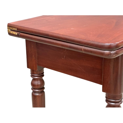 272 - A 19th Century Victorian mahogany turnover tea table. 106x49x76cm closed. 98x106x76cm open.(2)