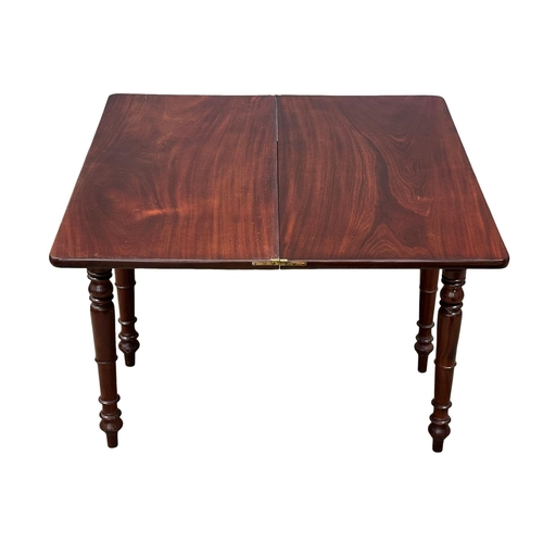 272 - A 19th Century Victorian mahogany turnover tea table. 106x49x76cm closed. 98x106x76cm open.(2)