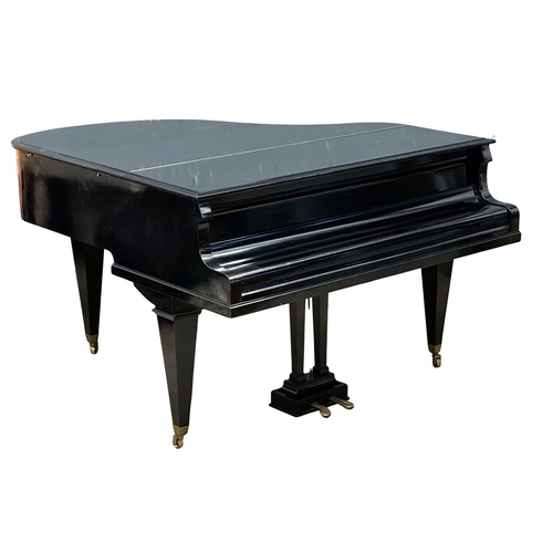 70 - A Schiedmayer Pianofortefabrik baby grand piano. 146x153x100cm