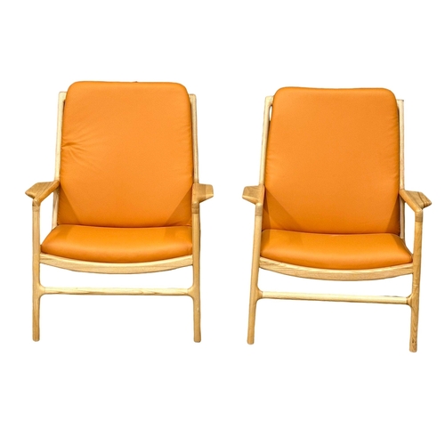 39 - A pair of good quality Danish style ash framed armchairs. 76x81x92cm