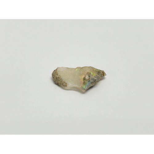 612 - An African multi fire opal, 6.2ct.    (8)