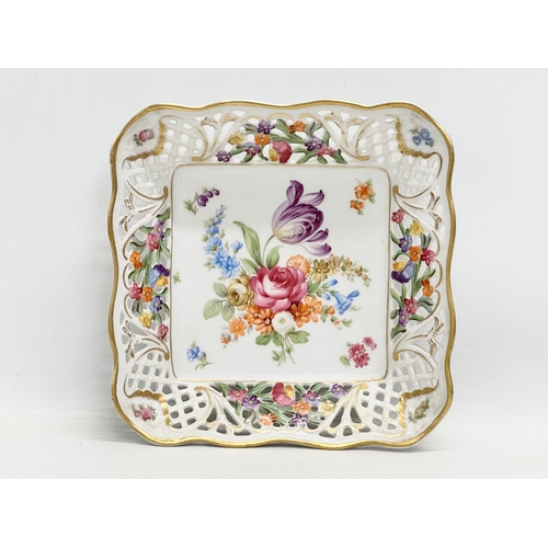 253 - Schumann Dresden. A hand painted reticulated bowl. 20x20x4.5cm