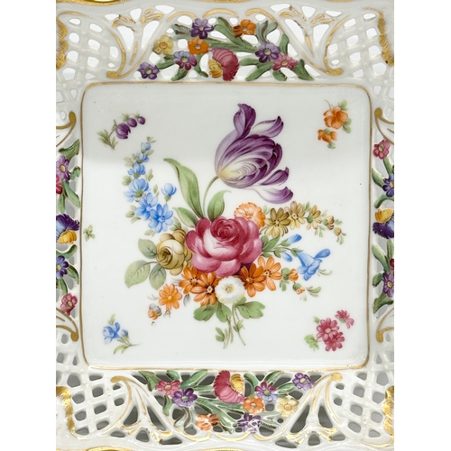 253 - Schumann Dresden. A hand painted reticulated bowl. 20x20x4.5cm