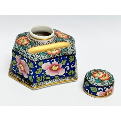 158 - An enamelled pottery inkwell. Makers mark. Cloisonne pottery. 9.5x8x7cm  (1)