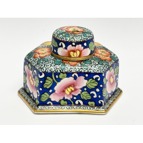 158 - An enamelled pottery inkwell. Makers mark. Cloisonne pottery. 9.5x8x7cm  (1)