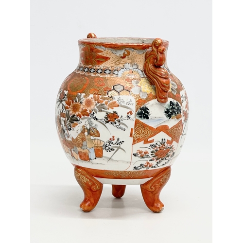 436 - An Early 20th Century Japanese hand painted pot. Kutani. Late Meiji Period (1868-1912). 18x16x21cm