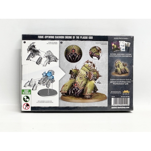 726 - An unopened Warhammer 40,000 Death Guard Myphitic Blight Hauler.